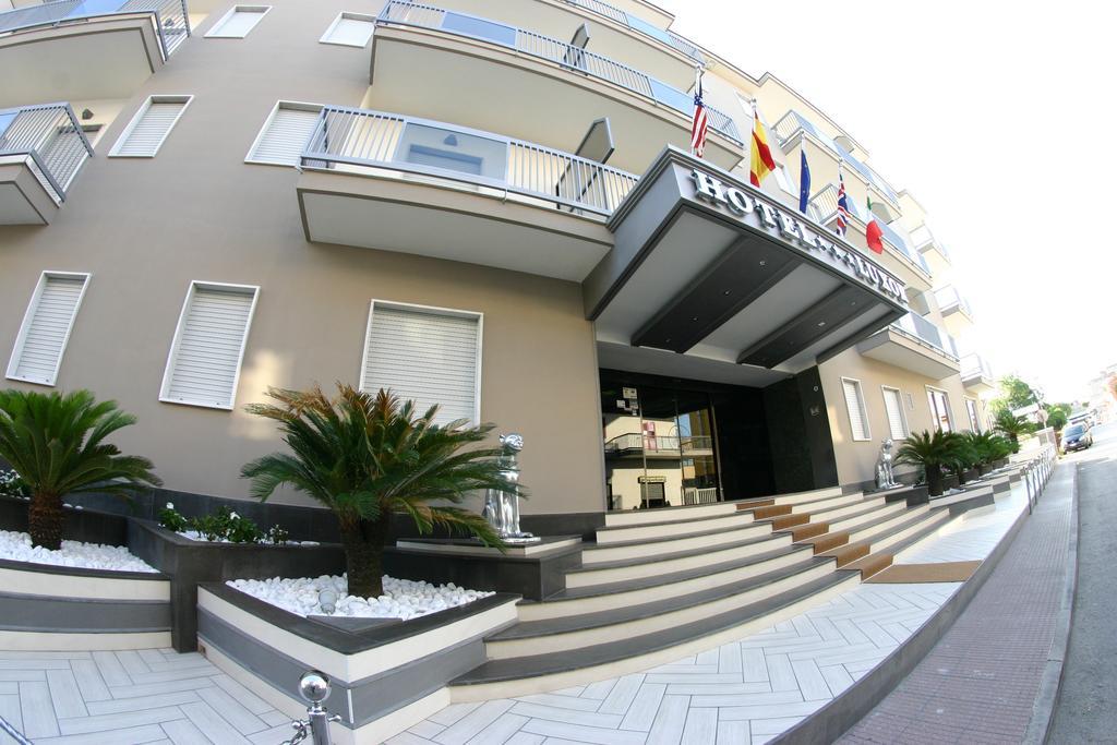 Hotel Luxor Casoria Esterno foto