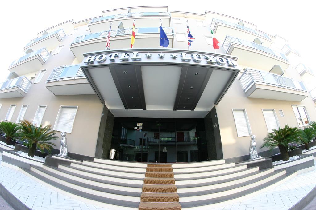Hotel Luxor Casoria Esterno foto