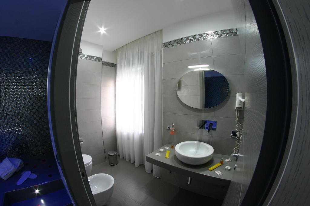 Hotel Luxor Casoria Esterno foto